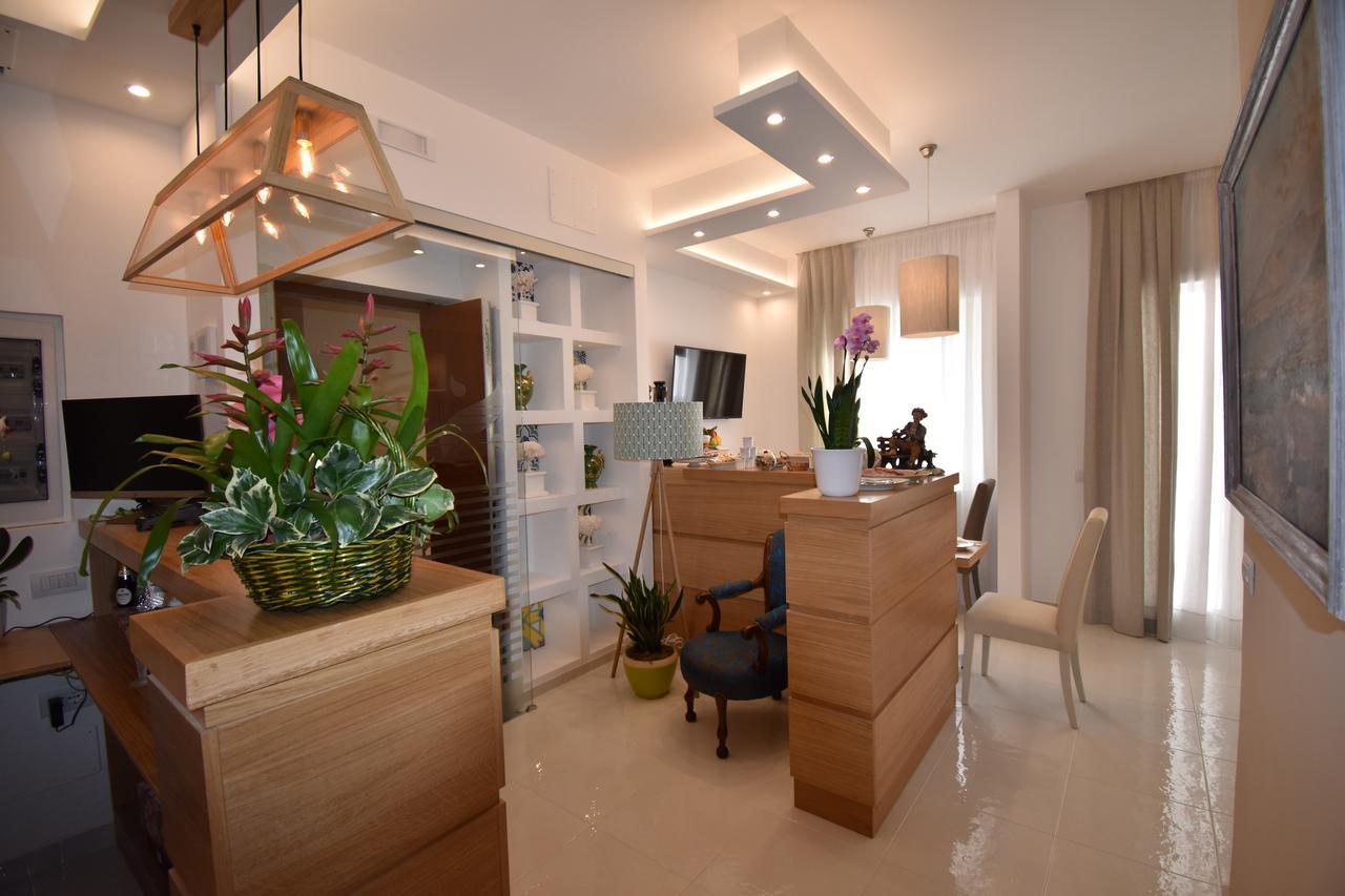 Melody Sorrento Suites מראה חיצוני תמונה
