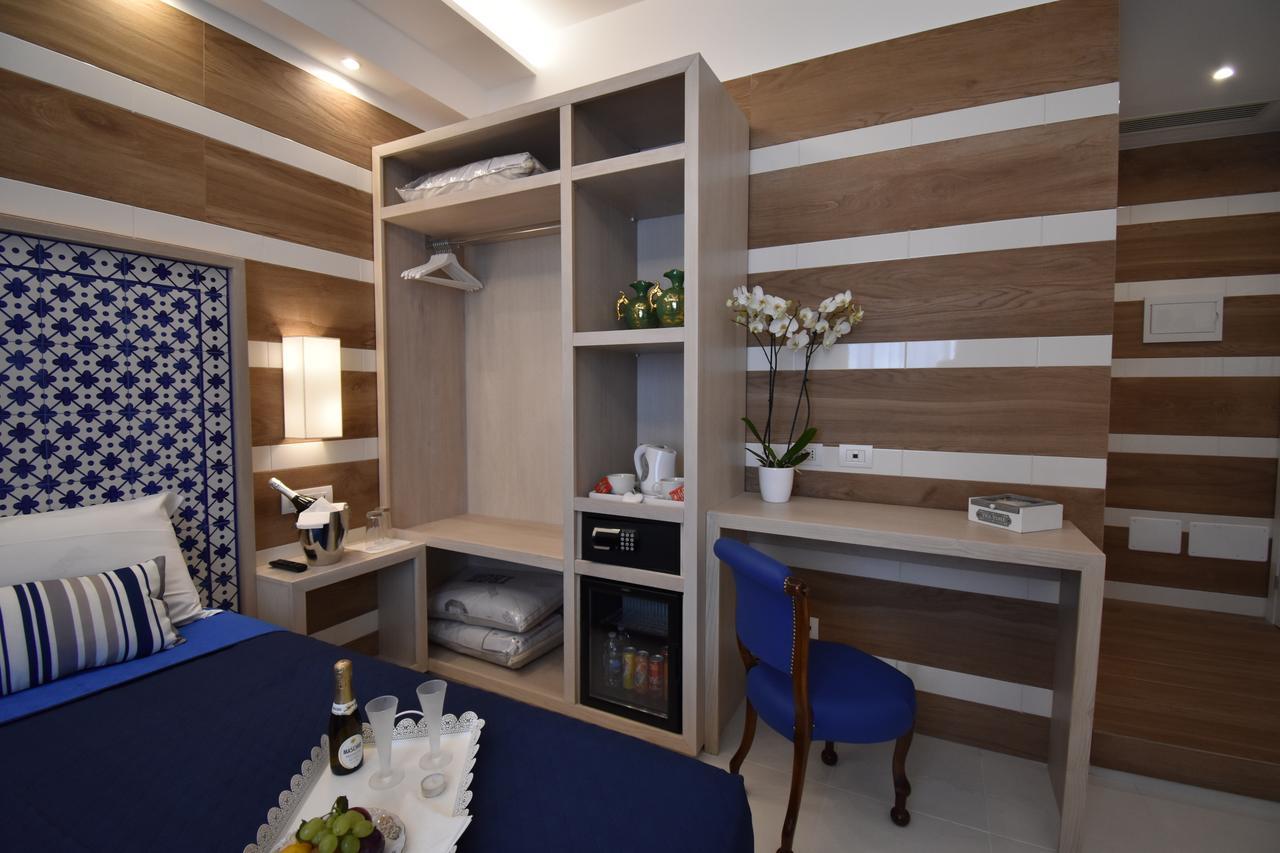 Melody Sorrento Suites מראה חיצוני תמונה