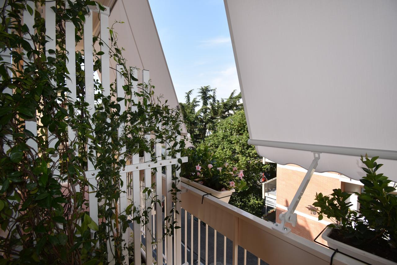 Melody Sorrento Suites מראה חיצוני תמונה